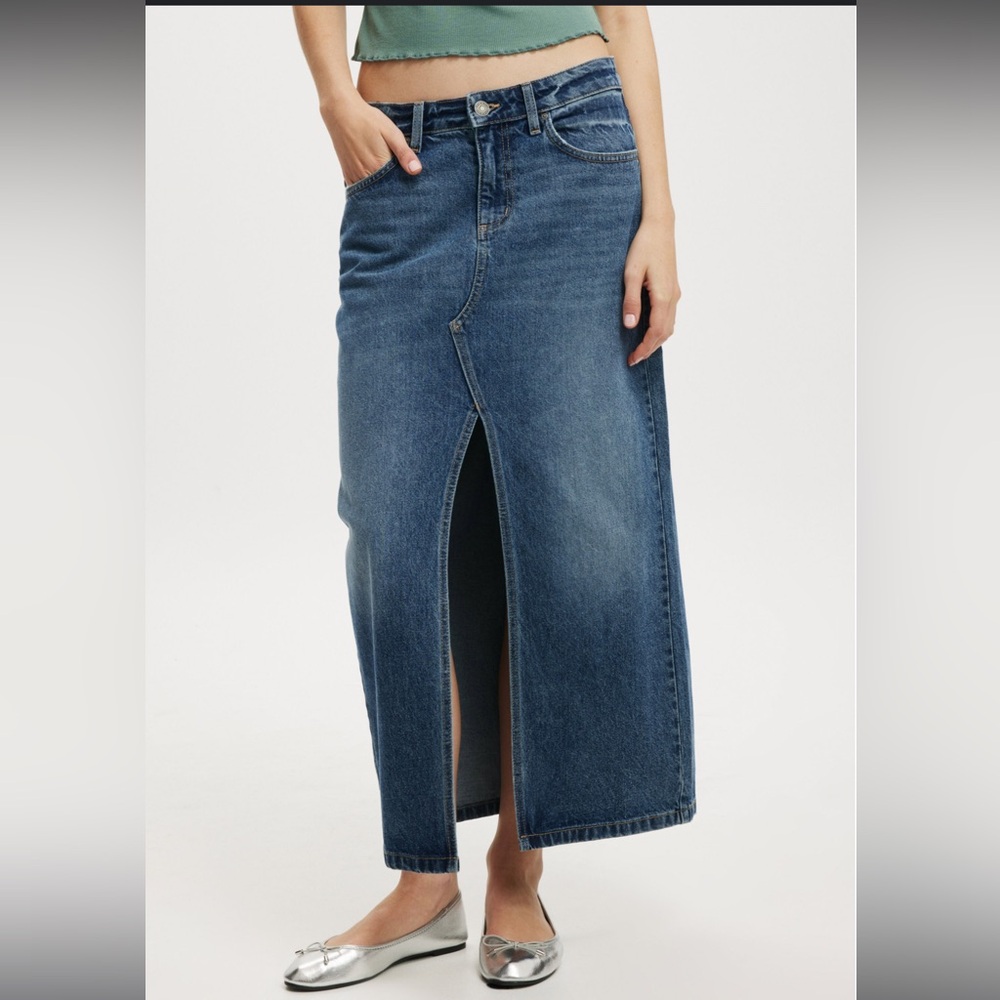 Cotton on skirt